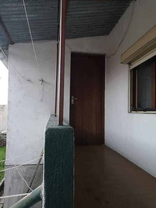 Moradia T2 + quintal