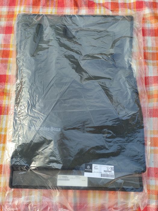 Dywaniki Mercedes W463 long
