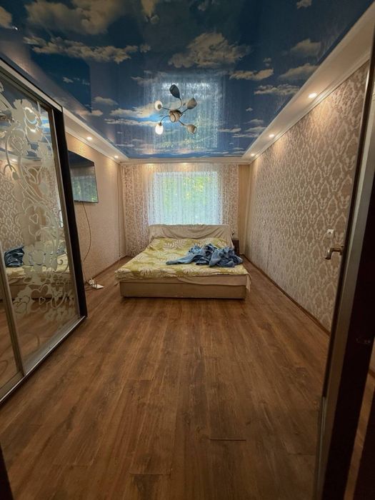 Продам часть дома в центре !