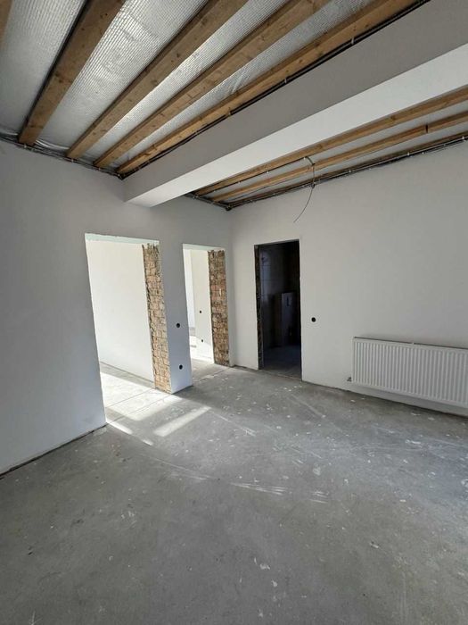 Продам особняк, р-н озера