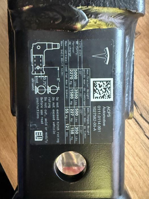 Фаркоп Tesla Model X