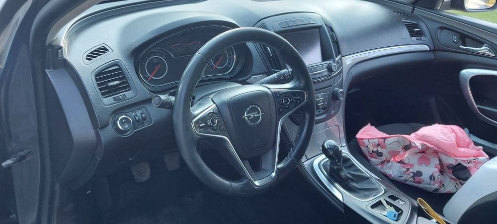 Opel insignia 2014