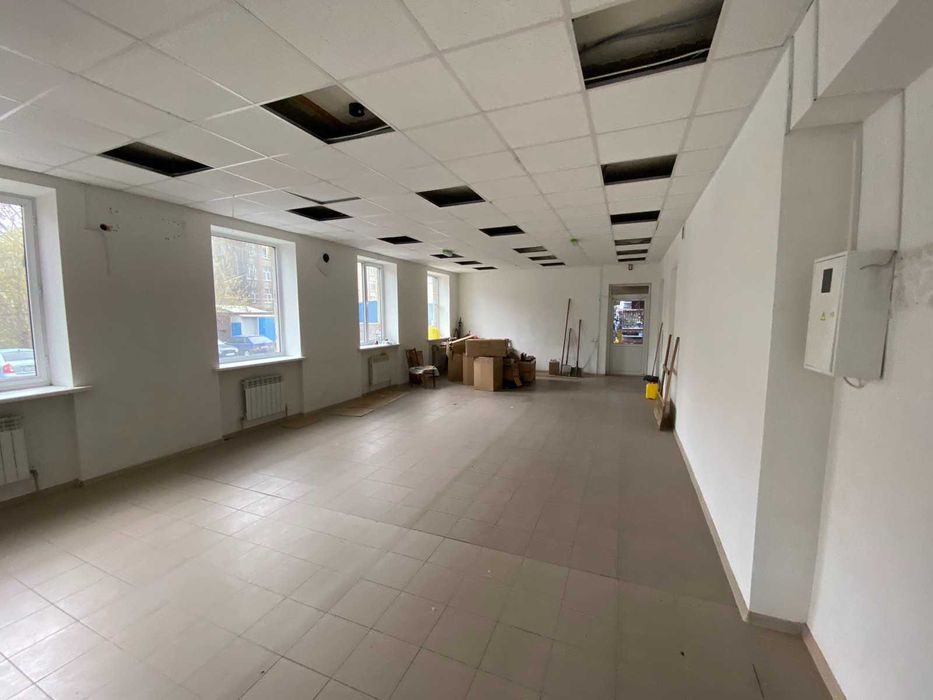 Сдам торговое помещение в центре города ( р-н центрального рынка)