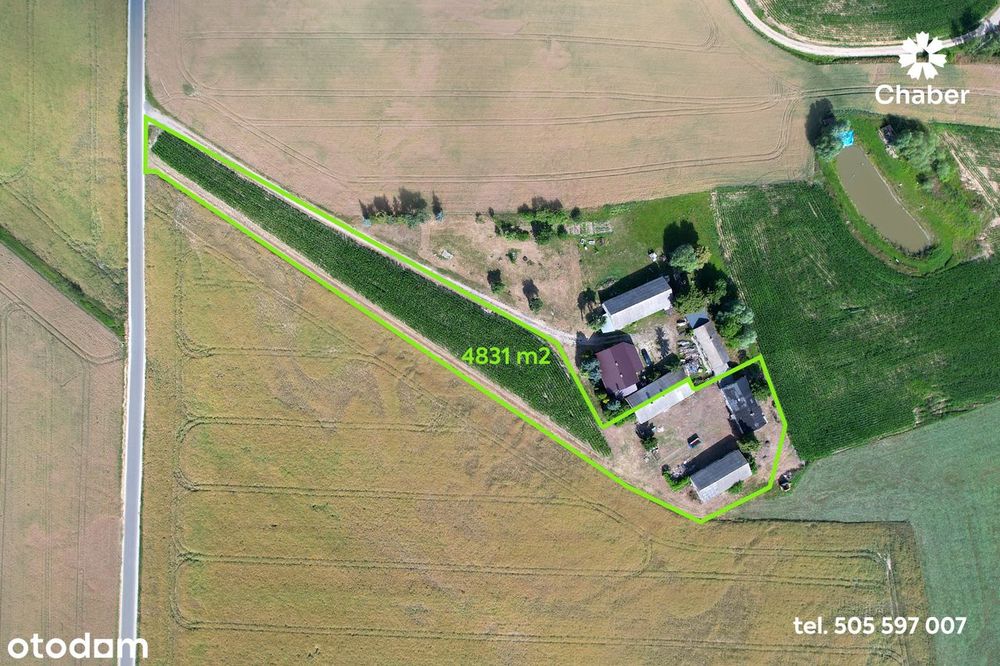 Siedlisko ok. 60 m2 z działką ok. 4800 m2 we wsi Kołatek.