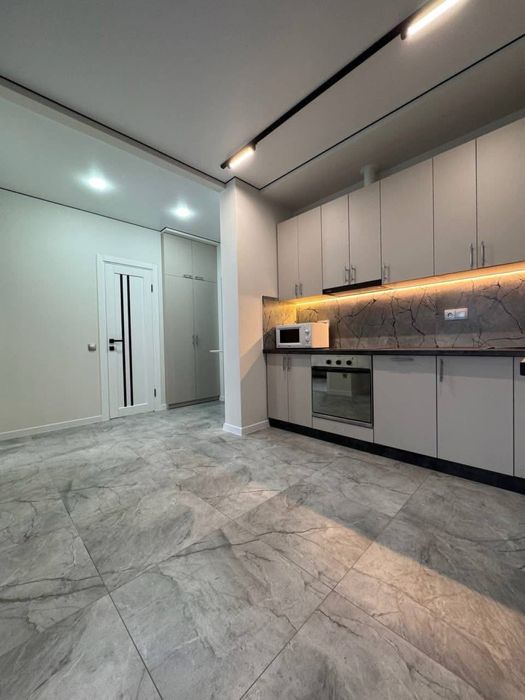 Оренда поблизу центру мікрорайон Варшавський єр іо