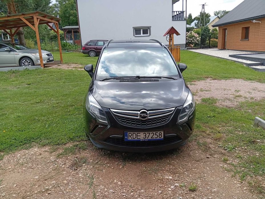 Opel Zafira C 2012  2.0 CDTI 7 osobowy