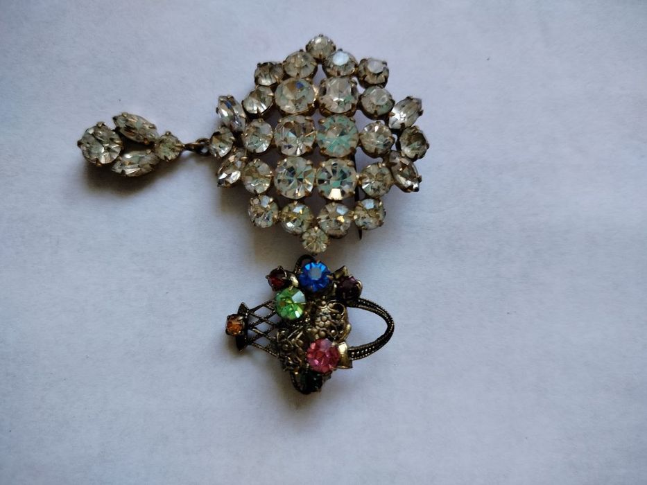Винтажные украшения — броши