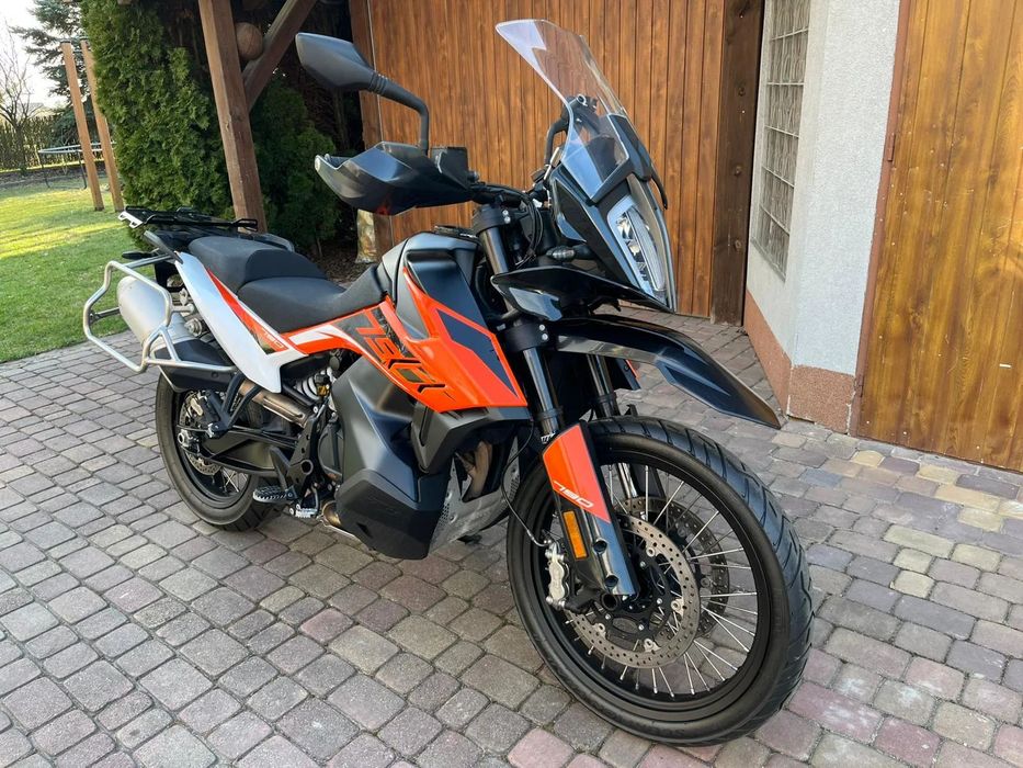 KTM