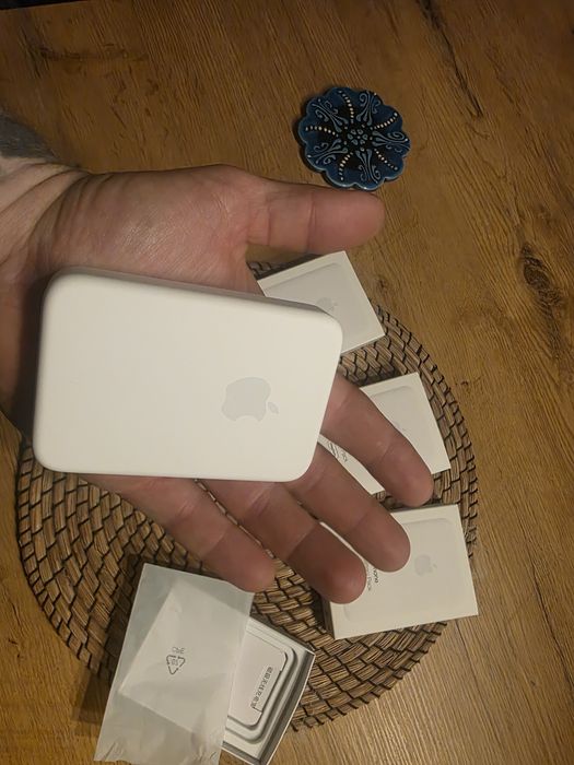 Nowy Powerbank aplle 5000