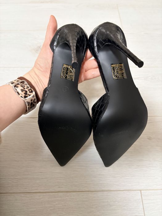 Туфлі під риптилію на підборах 39