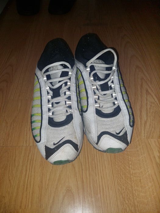 Ténis Nike Max Air