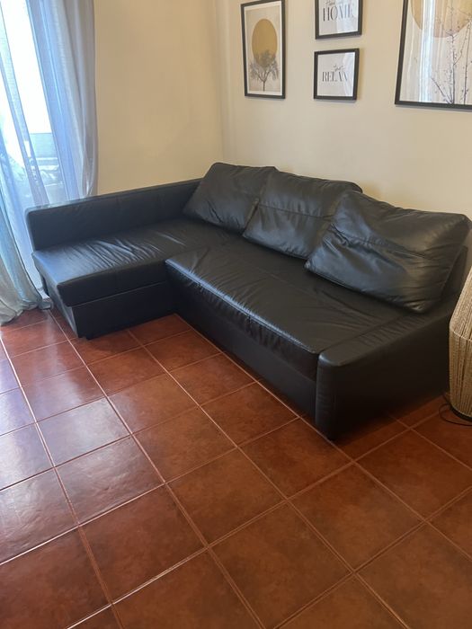 Sofá preto Friheten