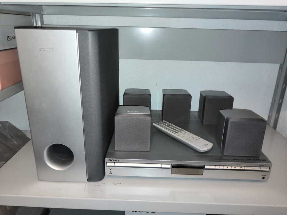 Home cinema Sony 5.1 em União de Freguesias da cidade de Santarém • OLX Portugal