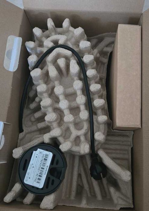 Sprzedam Ekspres DE LONGHI-NESPRESSO  na kapsułki