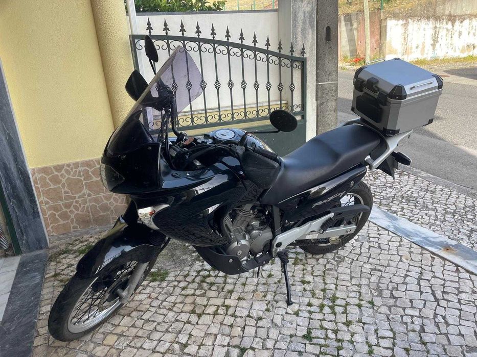 Honda Transalp 650 XLV