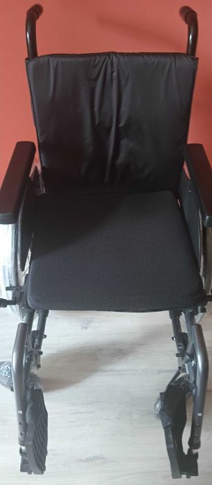 Wózek inwalidzki Vermeiren V500 light