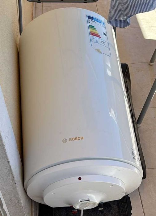 Termoacumulador 75L pouco uso,3 anos em casa de férias