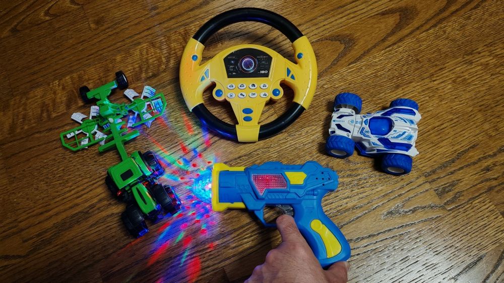 Дитячі іграшки музичні і розвиваючі, детские игрушки музыкальные