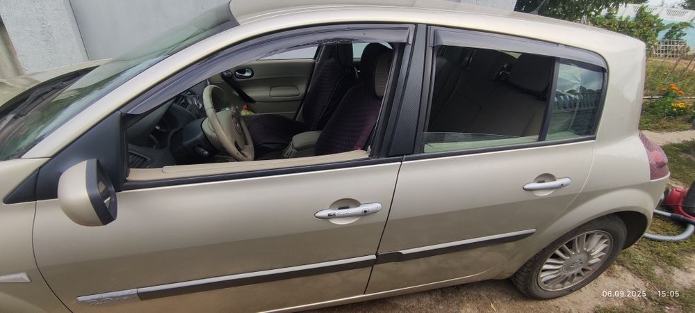 Продам RENAULT MEGANE 2,автомат