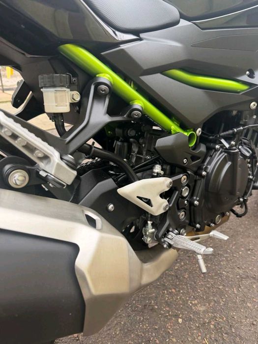 Мотоцикл Kawasaki Z400 2022р.