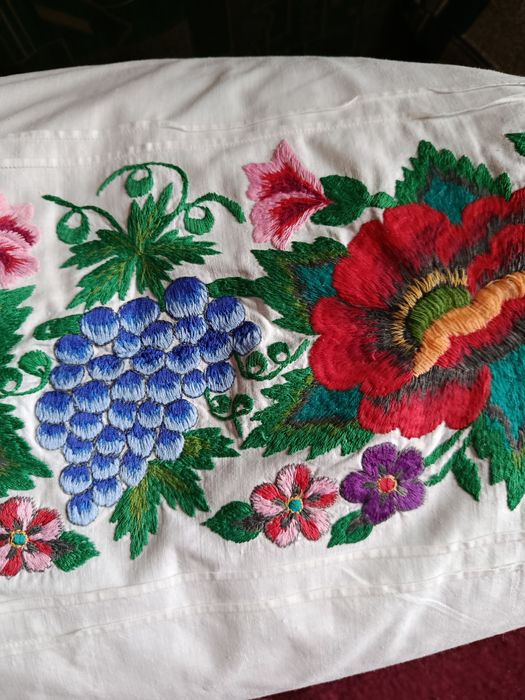 Вишиті наволочки