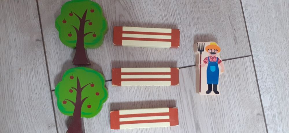 New Classic Toys, drewniana farma