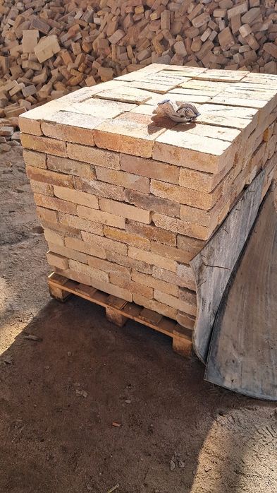 Кирпич огнеупорный Д 5