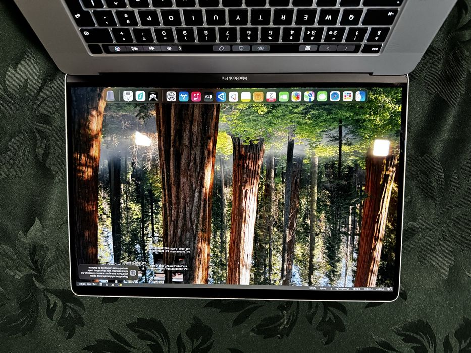 MacBook Pro 16” i9 512gb ssd