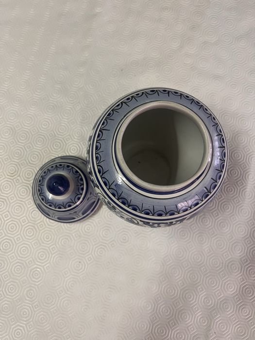 Peça decorativa pintada á mão