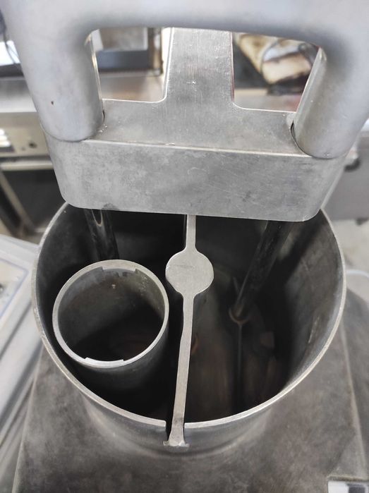 овочерізка. Овочерізка .robot coupe. CL52.