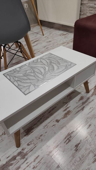 Sprzedam stół i stolik kawowy do salonu