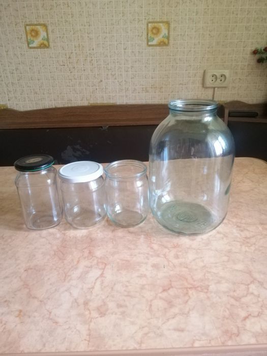 Продам скляні банки