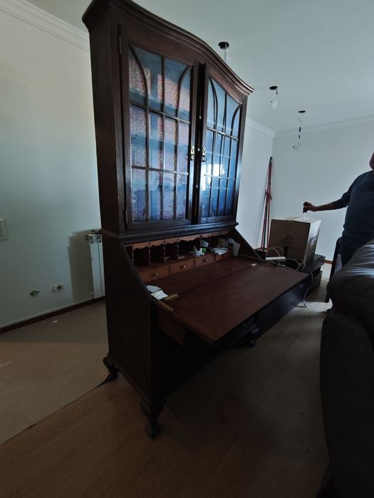 Escrivaninha antiga remodelada