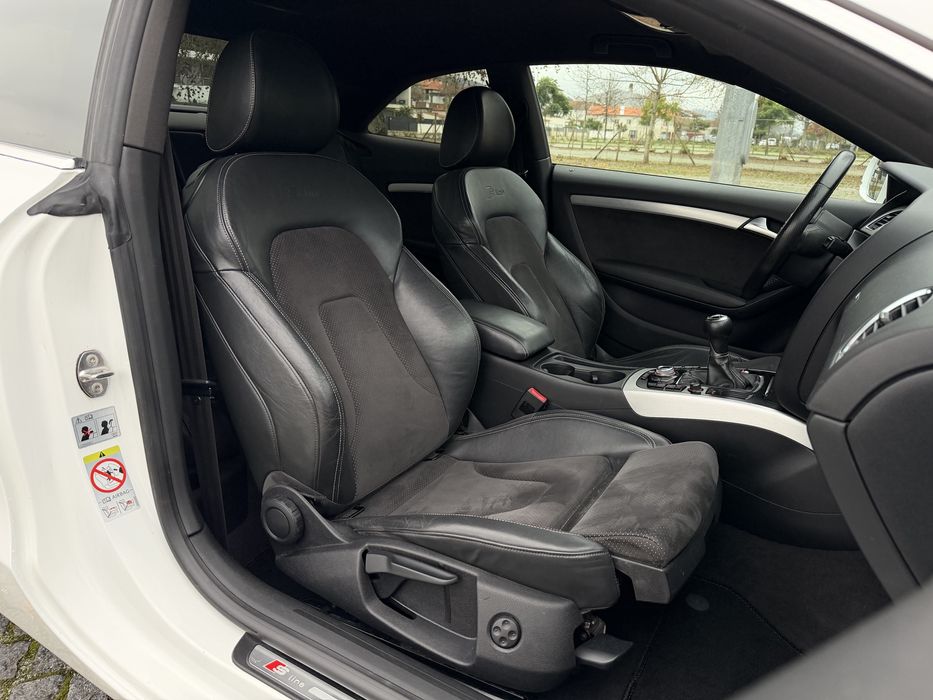 Audi A5 2.0 TDI S-LINE