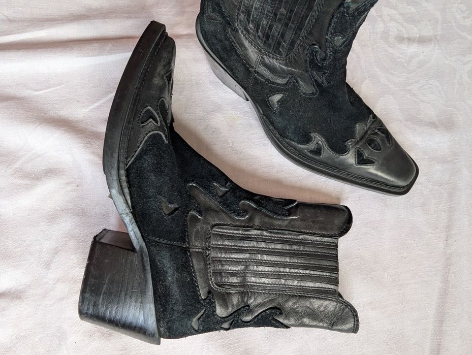 Шкіряні козаки чорні вінтаж