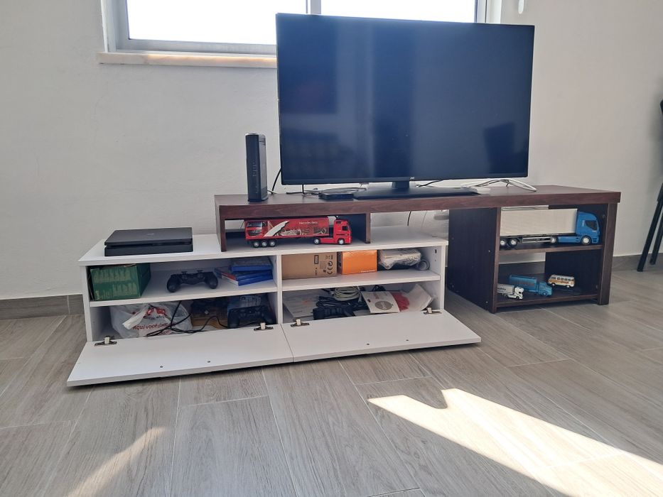 Móvel para televisão