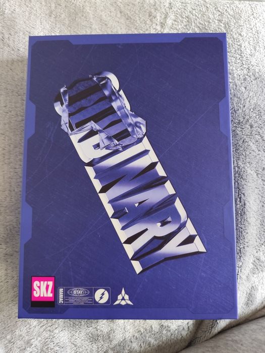 Album Stray Kids ODDINARY