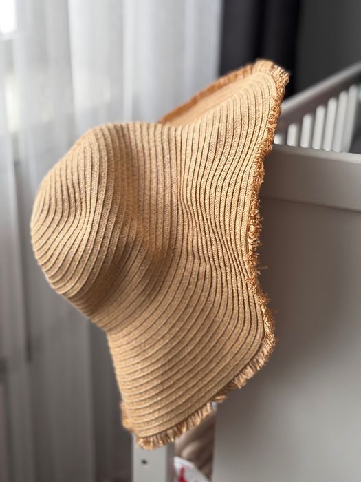 Жіночий пляжний капелюх HM