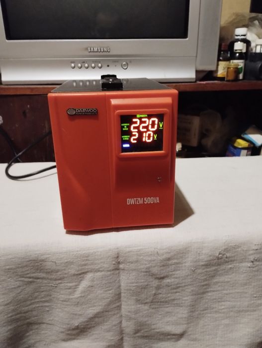Продам стабилизатор напряжения "Daewoo"  б/у , в хорошем состоянии
