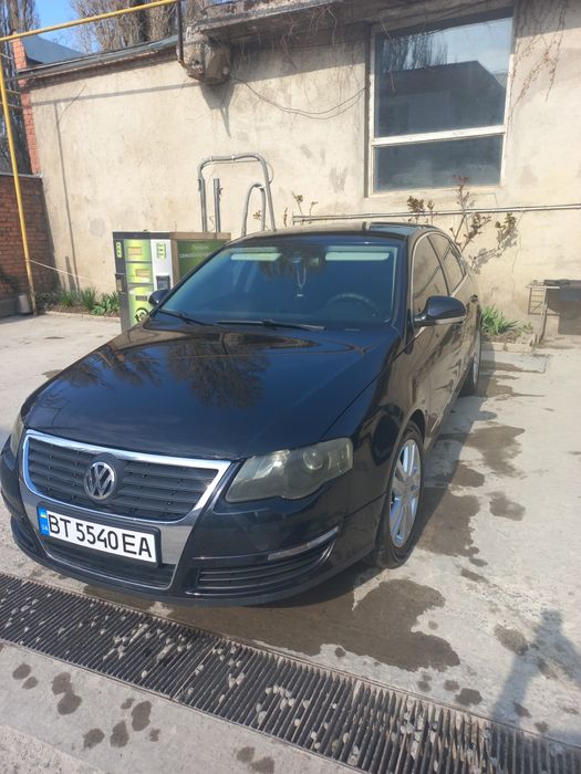 Авто  PASSAT B6  2.0 fsi