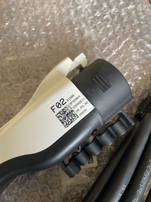 Зарядне до KIA Niro, Hyundai Kona,Ionig,Soul Новий. 220v.
