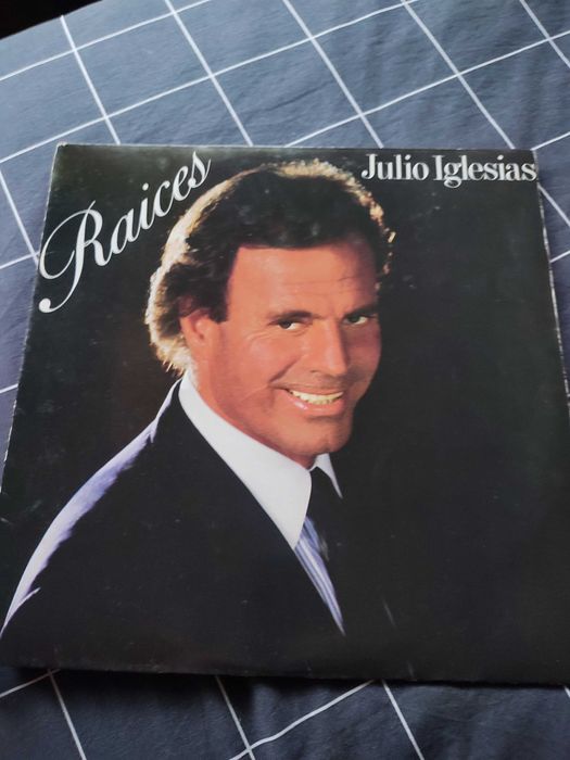 LP Raices de Júlio Iglesias