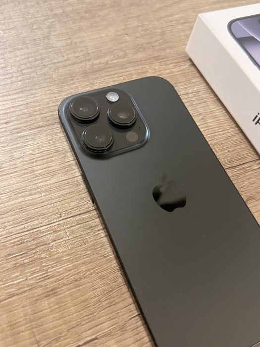 Iphone 16 pro 100% kondycji