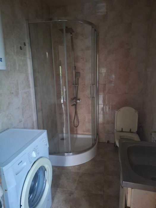 Продається частина будинку в районі водоканала