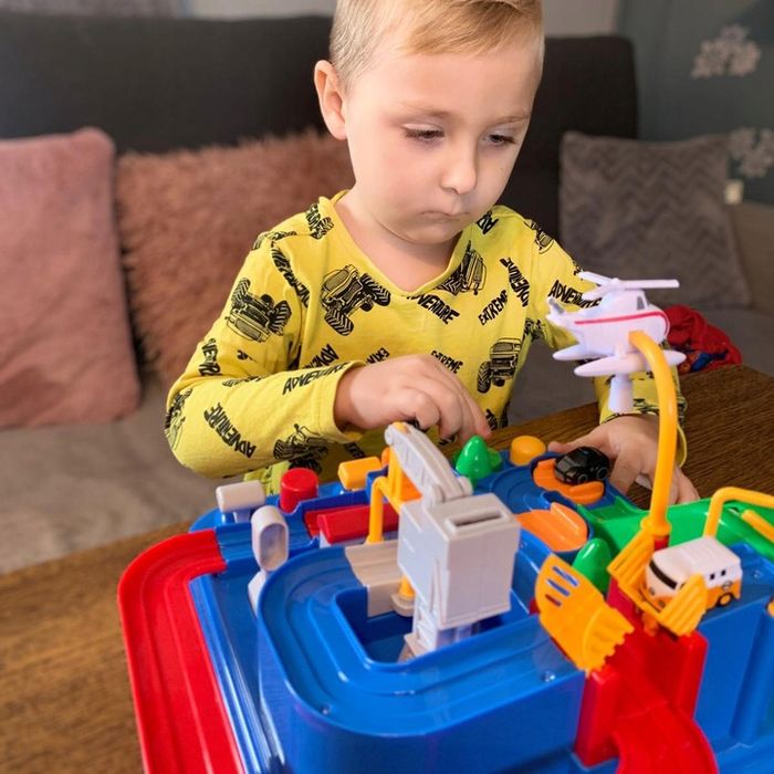 Tor Przeszkód Interaktywny Dla Autek Zjazd Samochodowy + Auta Gra W Au