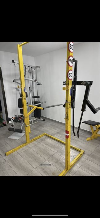 Wielofunkcyjna klatka treningowa Power Rack stojak płaska, przysiady