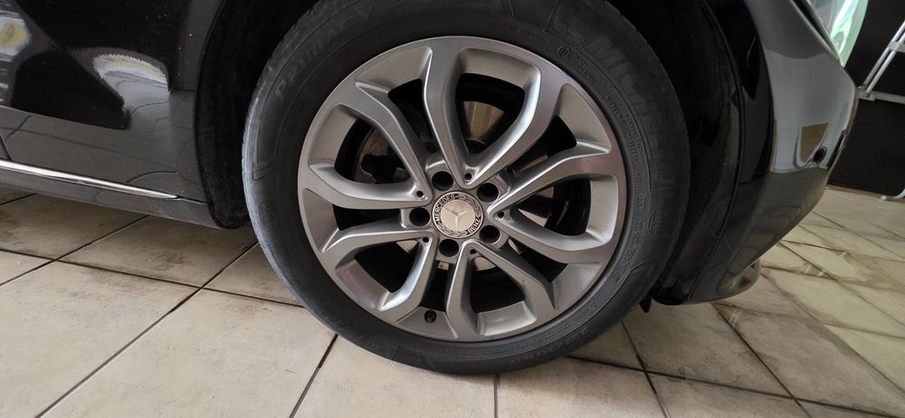 Vendo ou troco jantes 17 da mercedes
