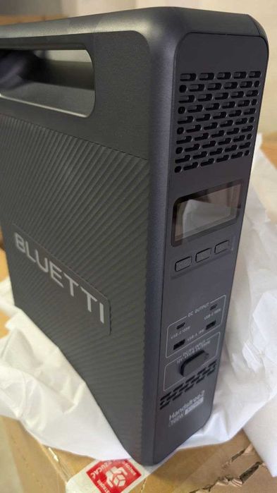 Зарядна станція BLUETTI Handsfree 2 Portable Station 700W 512Wh