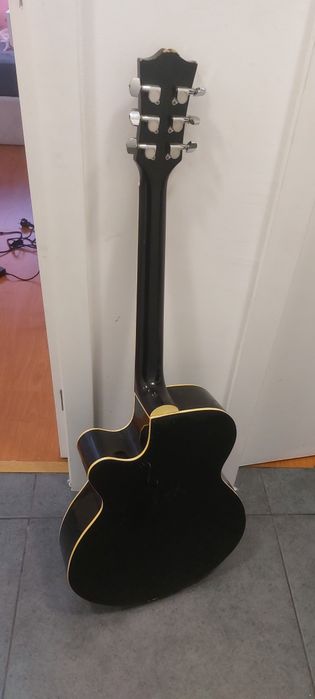 Guitarra Eletroacústica StarSun (Preta com Cutaway)