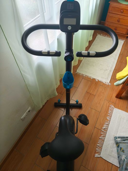 Bicicleta elíptica como nova